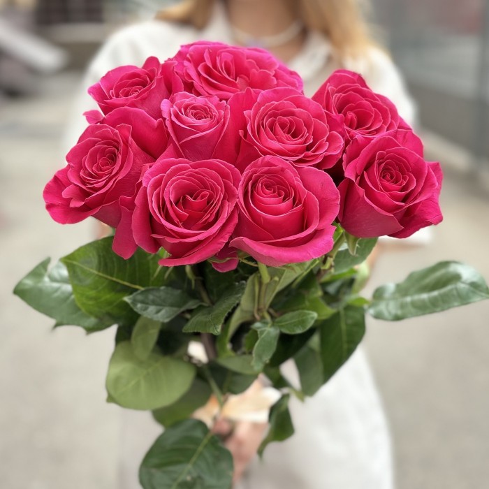 9 малиновых роз Пинк Флойд 80 см