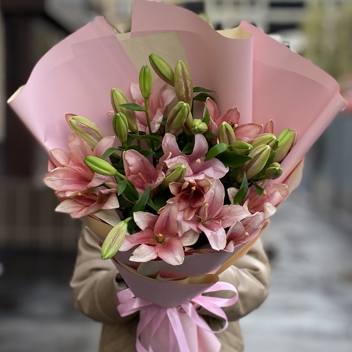 9 розовых лилий Азиатка