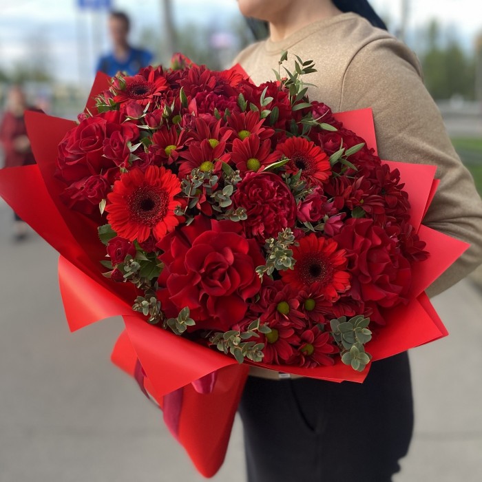 Авторский букет Красное Пламя