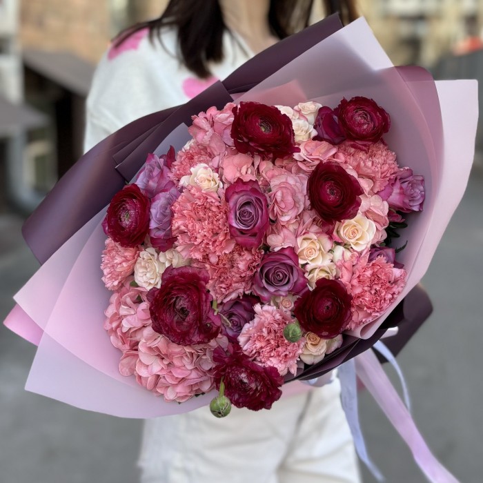Авторский букет Малиновый Монти