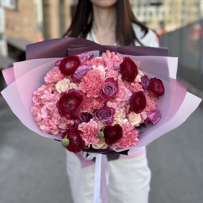 Авторский букет Малиновый Монти