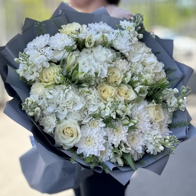 Авторский букет Нежная Ночь