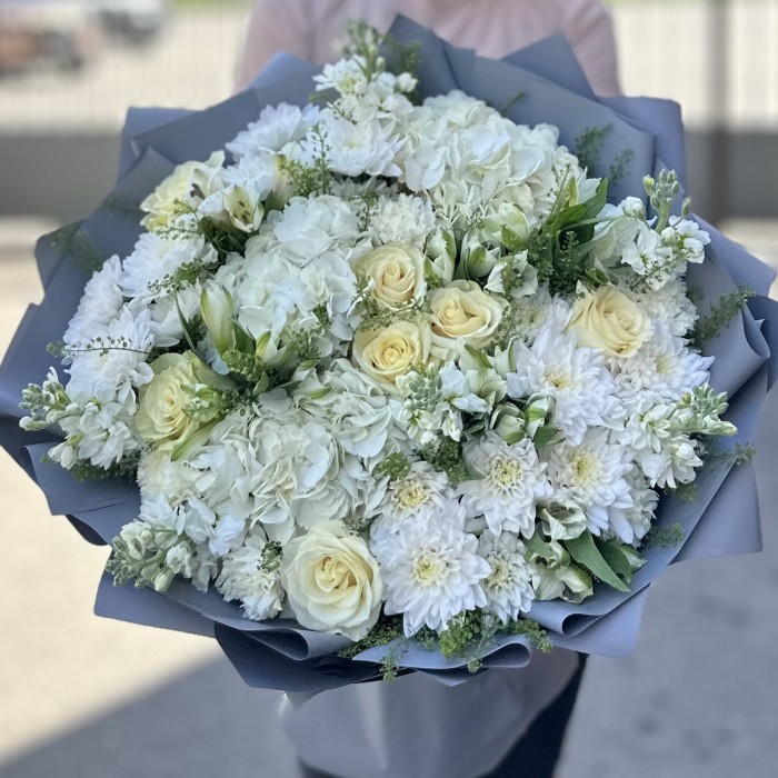 Авторский букет Нежная Ночь