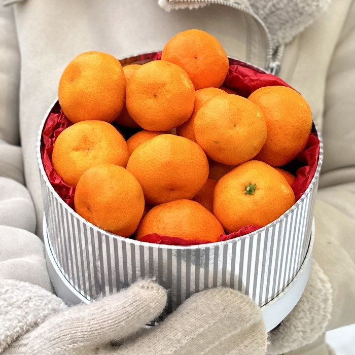 Большая Подарочная коробка с мандаринами