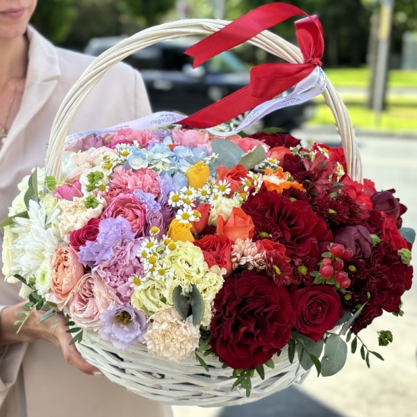 Большая радужная корзина MIX