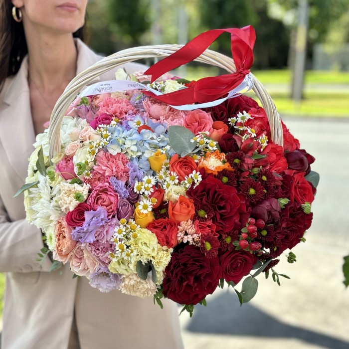 Большая радужная корзина MIX