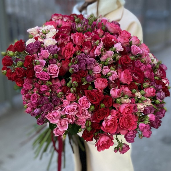 Микс кустовых роз 70 см
