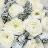 Букет из 15 ранункулюсов с нобилисом