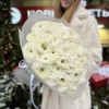 Букет из 51 белого Ранункулюса