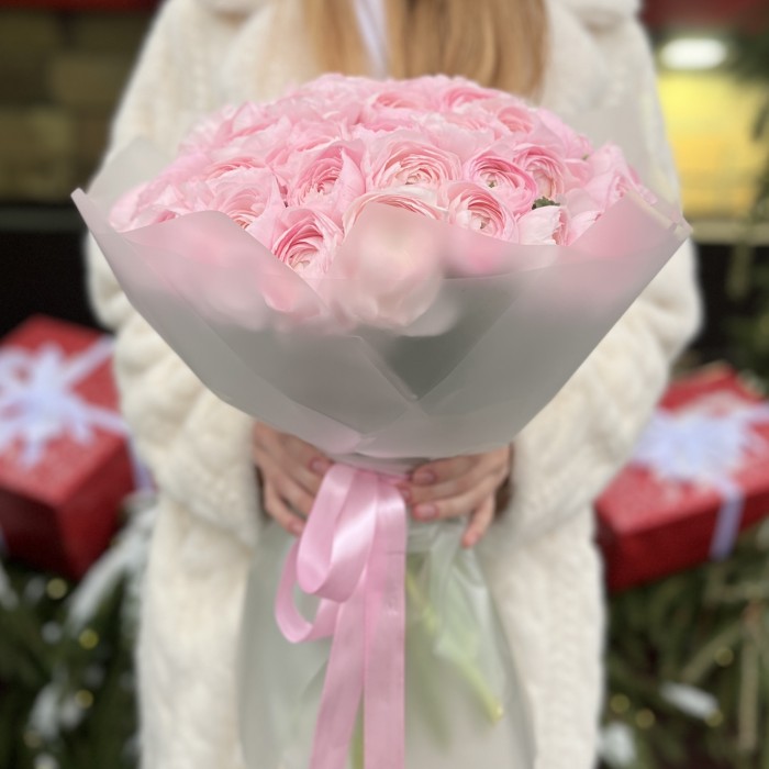 Букет из 51 розового Ранункулюса