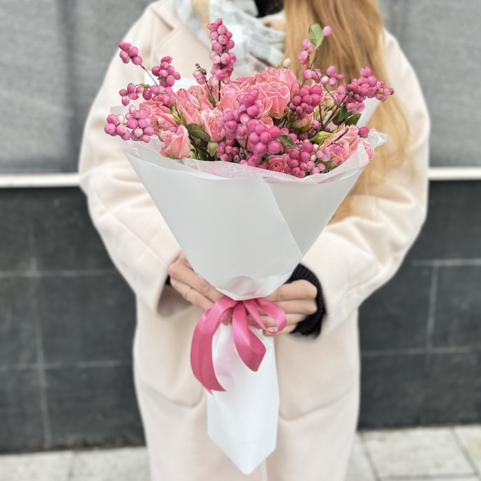 Букет из кустовых роз Жемчужная свадьба