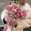 Букет невесты из розовых кустовых роз Притяжение