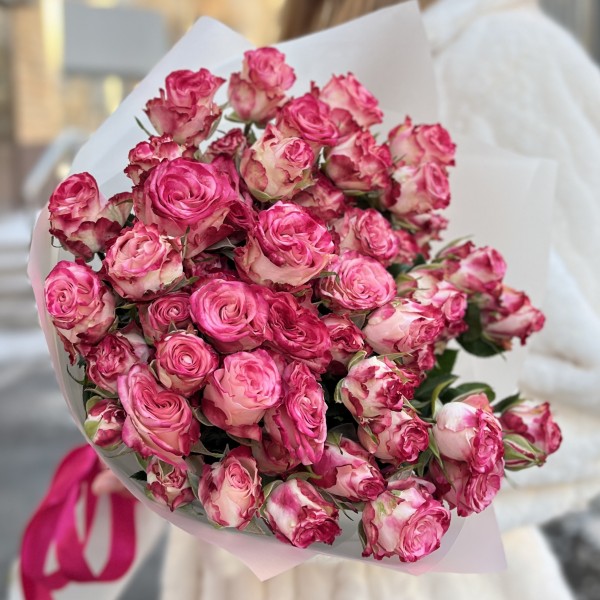 7 кустовых пионовидных роз Сансет Мэджик 50 см