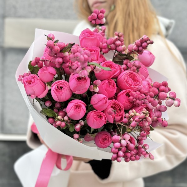 Букет пионовидных роз Жемчужная свадьба