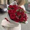 Букет роз и альстромерий Рубиновая свадьба