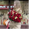 Букет роз на Золотую свадьбу