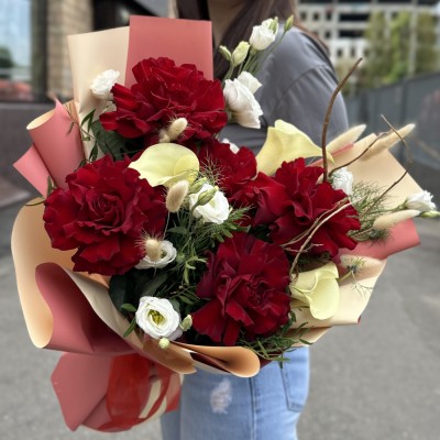 Букет Аромат Любви с красными розами