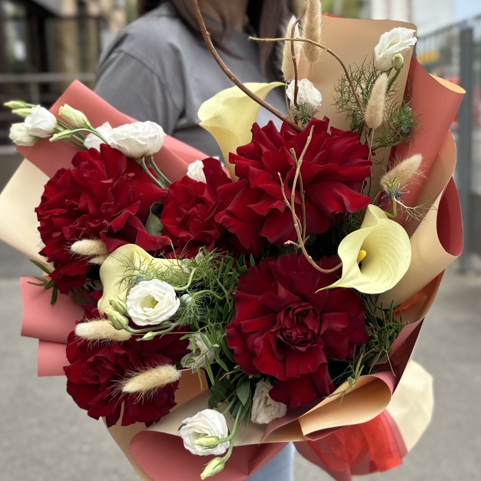 Букет Аромат Любви с красными розами