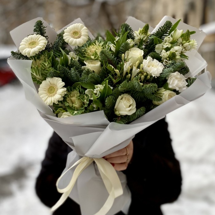Букет Белый рассвет с нобилисом