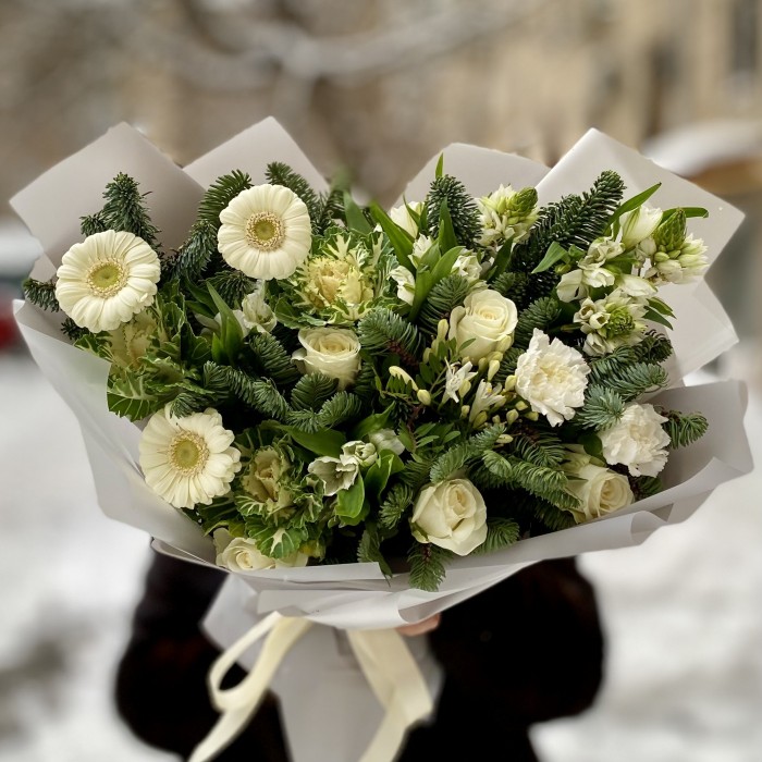 Букет Белый рассвет с нобилисом