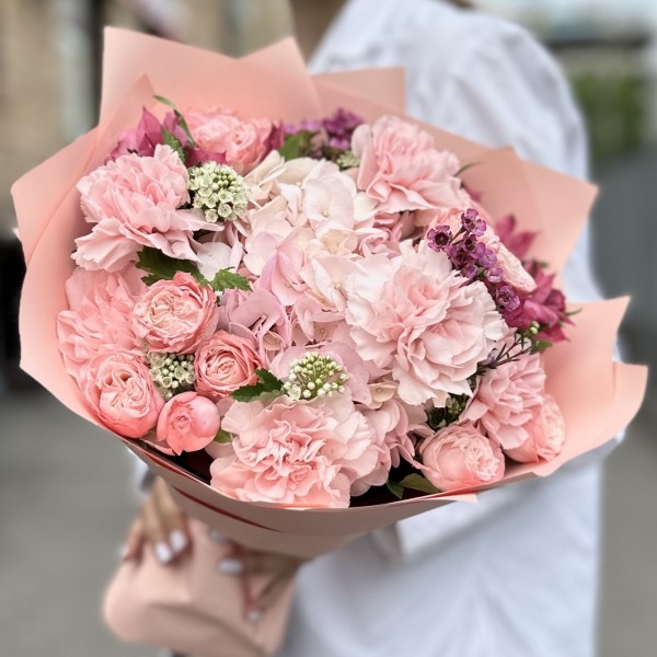 Букет Фантазия с гортензией