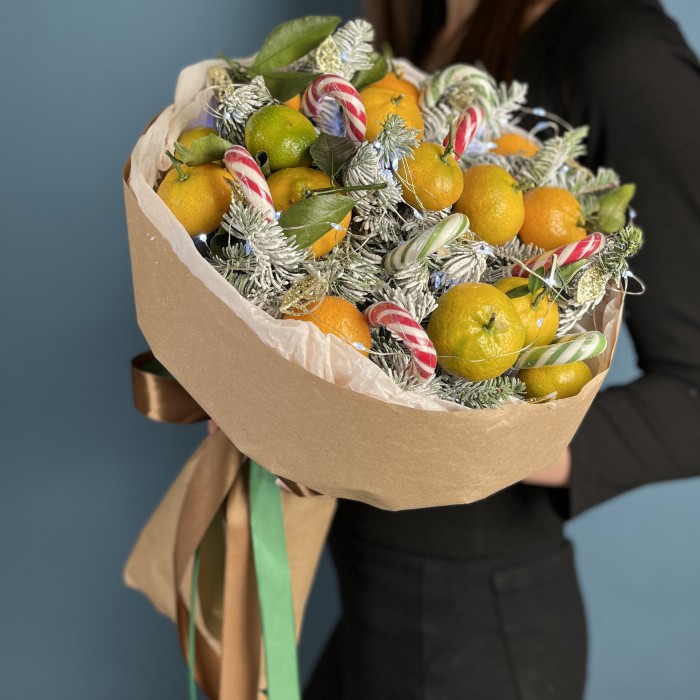 Новогодний букет Сладкая мандаринка