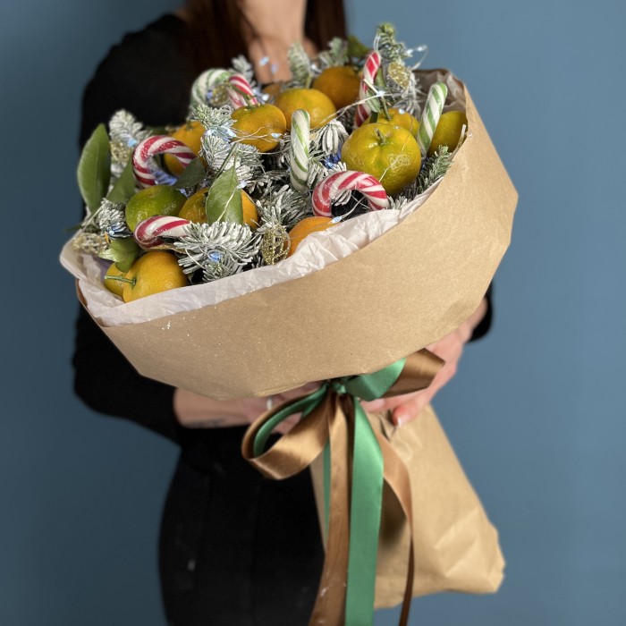 Новогодний букет Сладкая мандаринка