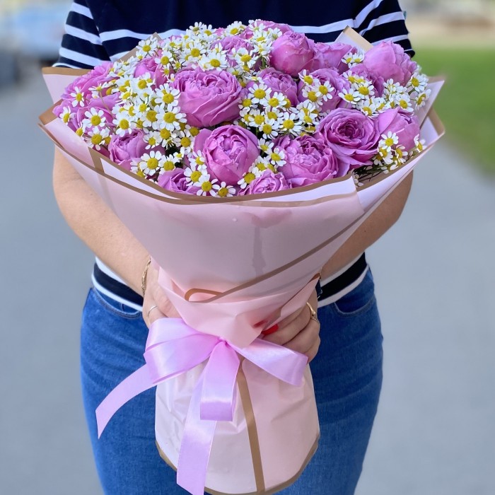 Букет Мисти Баблс с ромашками