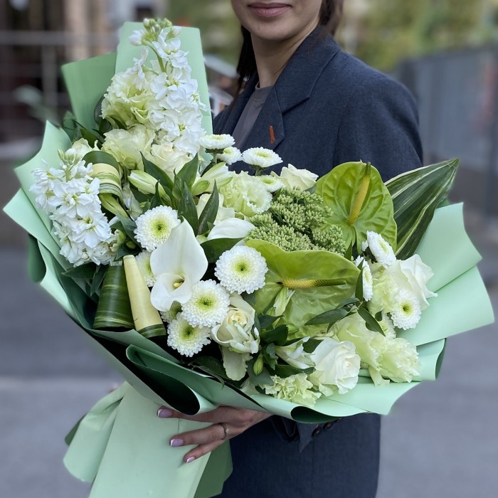 Букет Нежное Утро с антуриумом