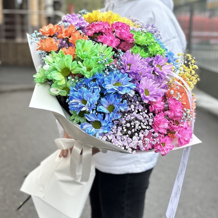 Букет Радужный с шаром на день рождения