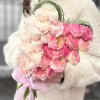 Букет Сердце с нежными ранункулюсами