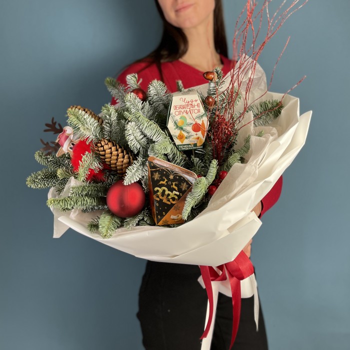 Новогодний букет с предсказаниями