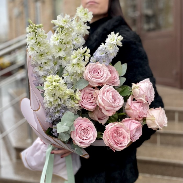 Букет Свит Лав с розами