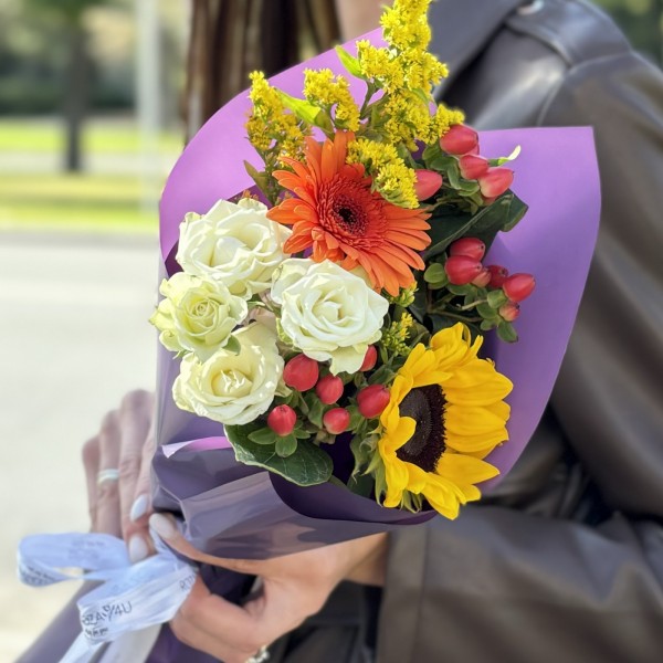Букет Ученика с подсолнухом