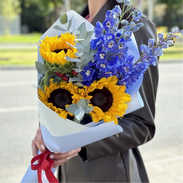 Букет Весёлая затея с подсолнухом