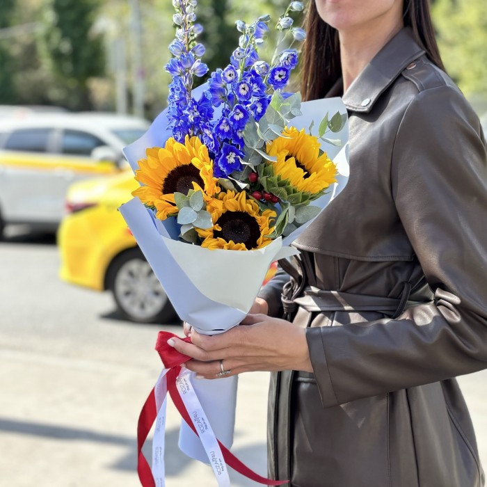 Букет Весёлая затея с подсолнухом