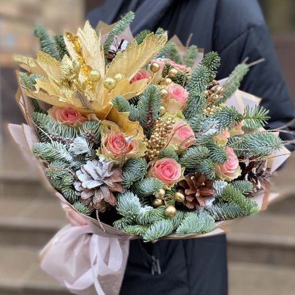 Букет Волшебное Мгновение с нобилисом и розами