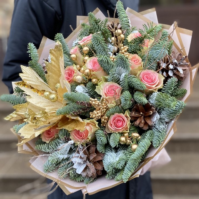 Букет Волшебное Мгновение с нобилисом и розами