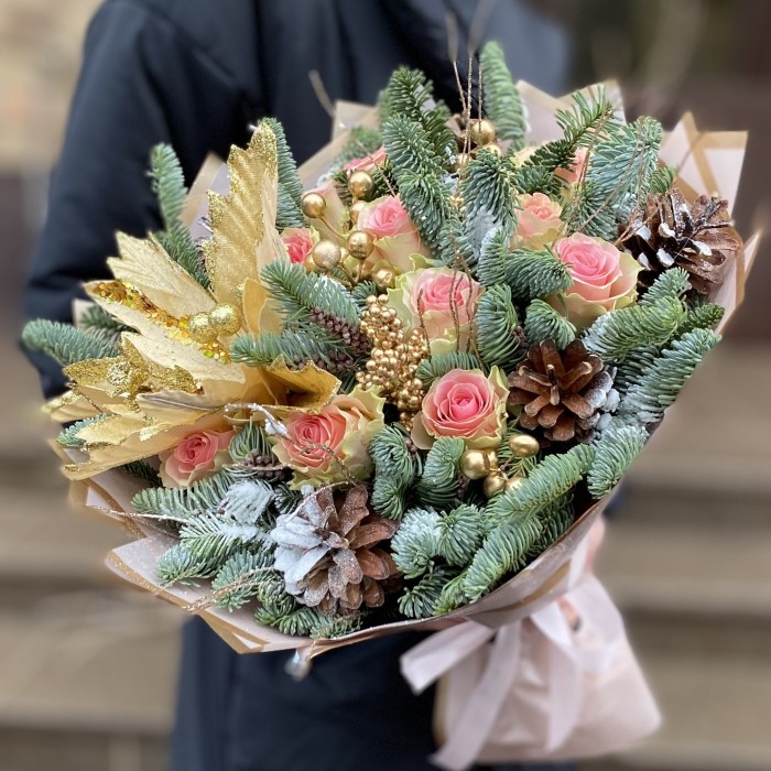 Букет Волшебное Мгновение с нобилисом и розами