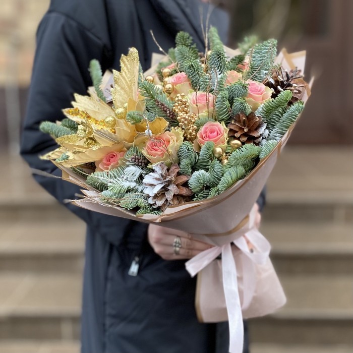 Букет Волшебное Мгновение с нобилисом и розами