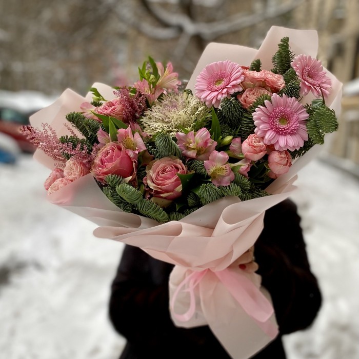 Букет Зимний полдень с нобилисом