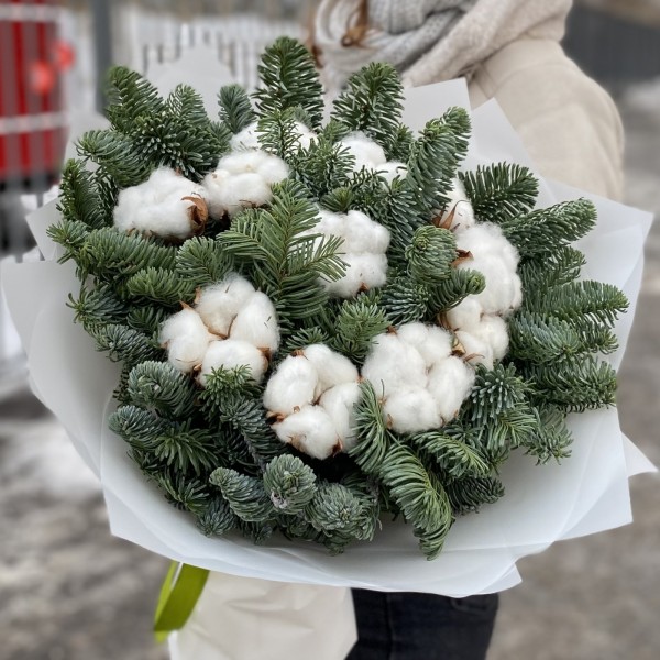 Букет белый хлопок с нобилисом