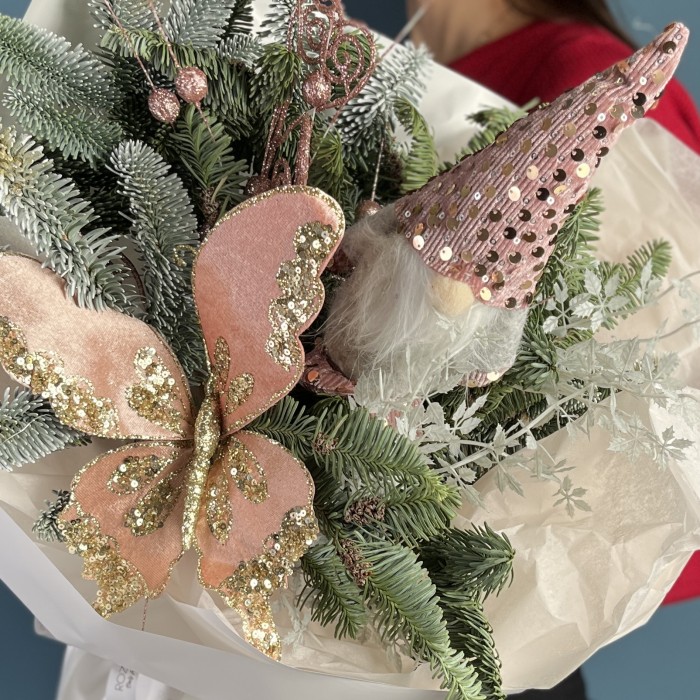 Новогодний букет Розовое чудо