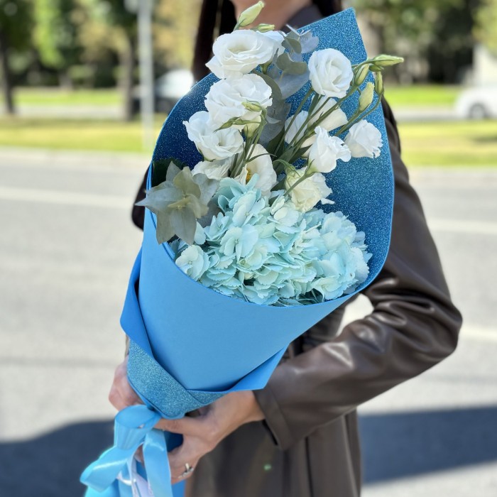 Букет для мальчика с гортензией