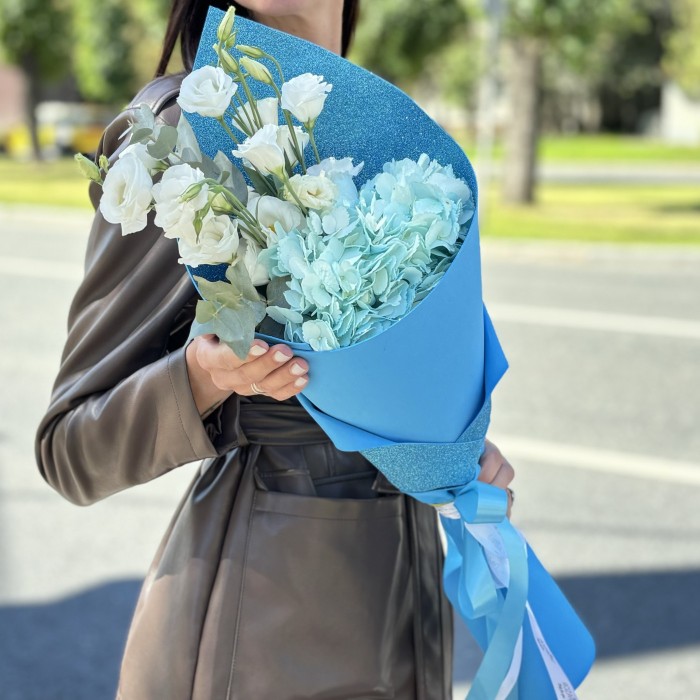 Букет для мальчика с гортензией
