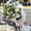Букет из 11 белых эустом