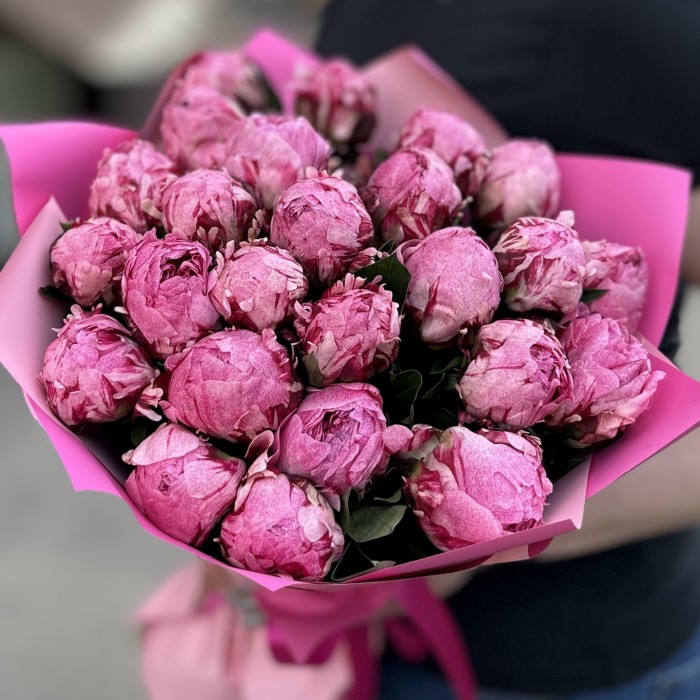 Букет из 25 пионов Александр-Эльза