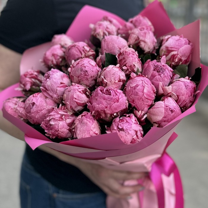 Букет из 25 пионов Александр-Эльза