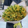 Букет из 25 желтых альстромерий