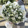Букет из 35 белых эустом